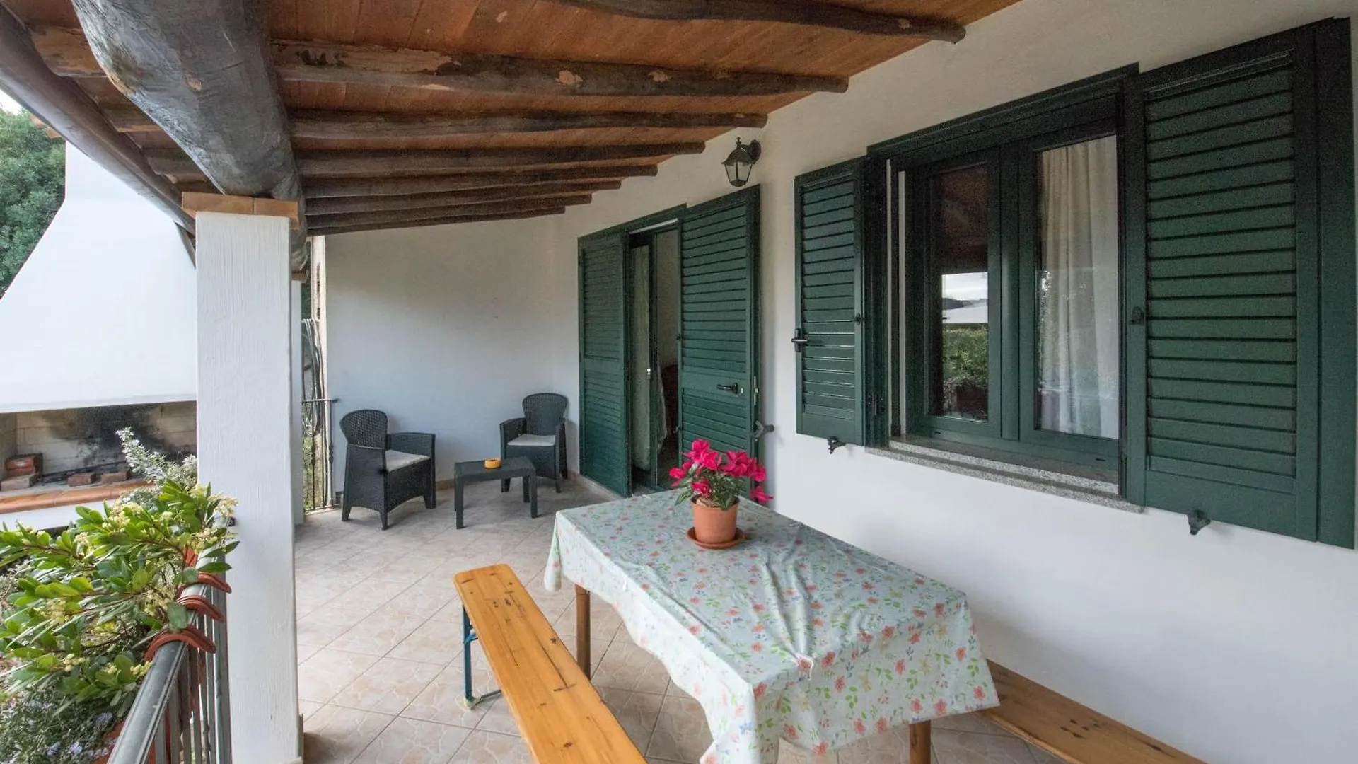 Сasa de vacaciones Villa Su Leonaxi Tertenìa